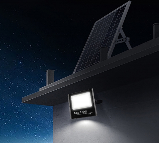 Remote Control Solar Floodlight 50W-400W in White for Parking Lots Shopping Malls Construction Sites