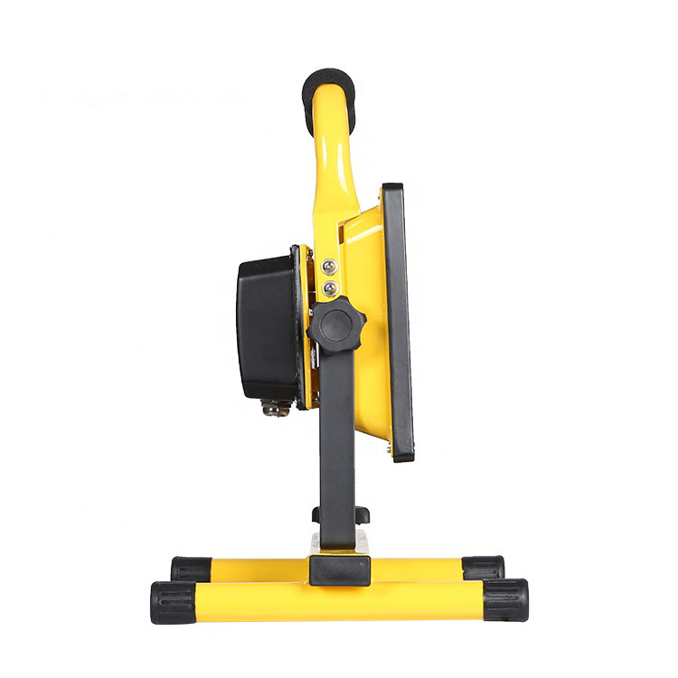 Newest IP65 Aluminum Remote Light Control Outdoor 20W 30W Solar LED Flood Light