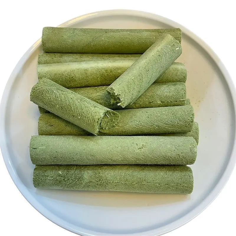 علاج الحيوانات الأليفة عصا عشب القط عشب مقطع كرة نوع طعام