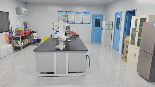 خط إنتاج التجفيف بالتجميد في مصنع JQH Food