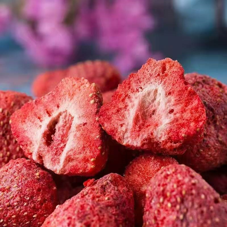 شاي الأعشاب بالفراولة المجففة العضوية عالية الجودة المجففة بالتجميد