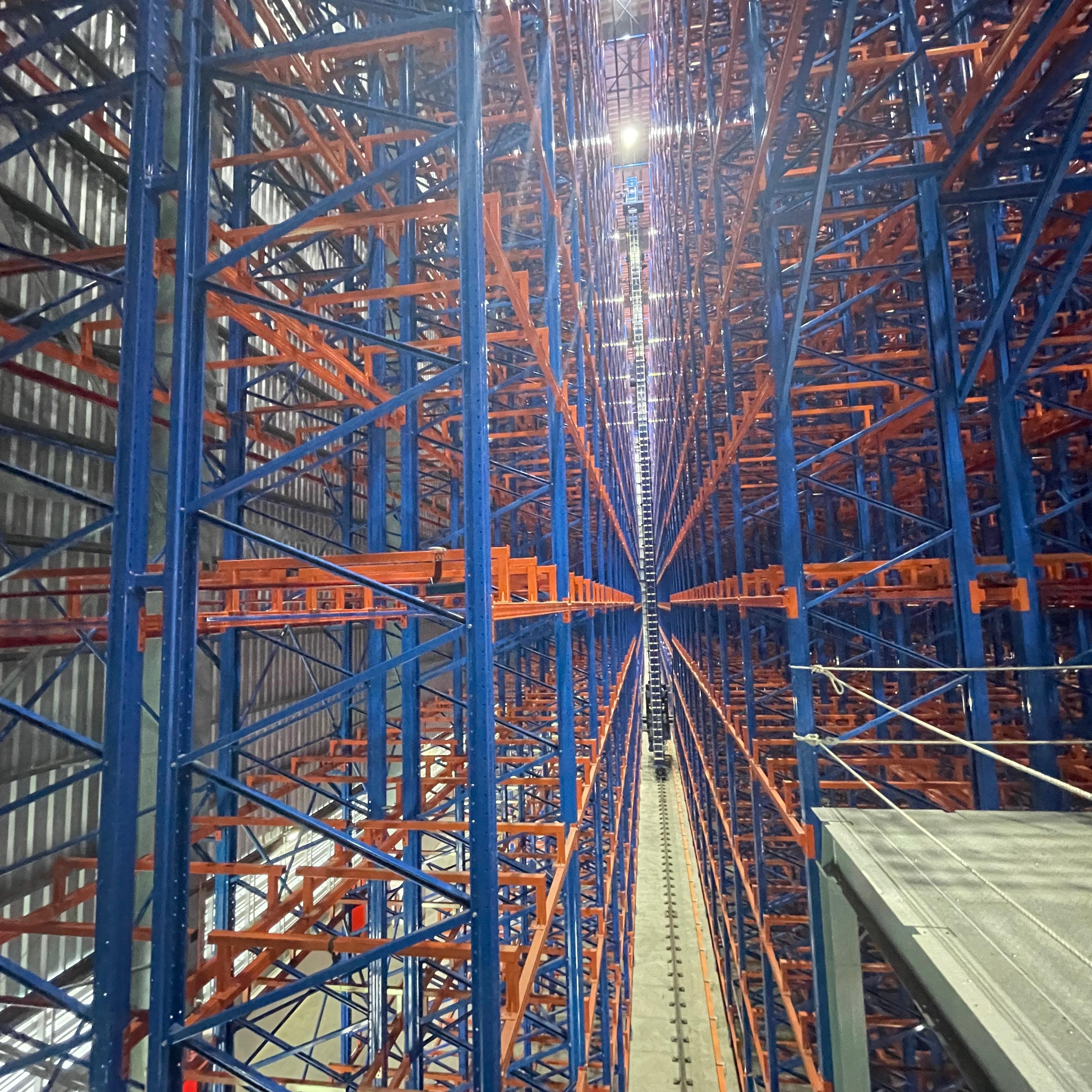 Jracking Vertical Warehouse Shelf Racks Heavy Duty Automatic Retrieval Storage Rack System for Retail Distribution Centers