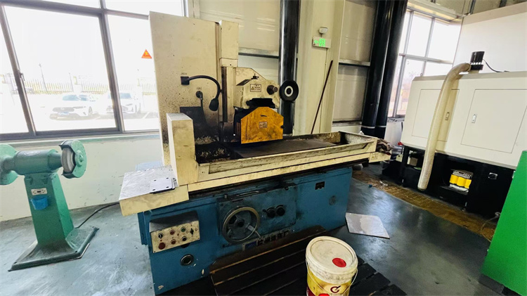 Grinding Machine