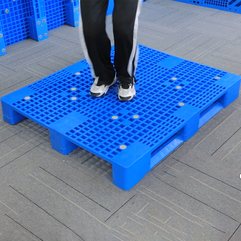 Racking Industry Hdpe Euro Plastic Pallet Single Sided European Standard Plastic Pallet Heavy Duty
