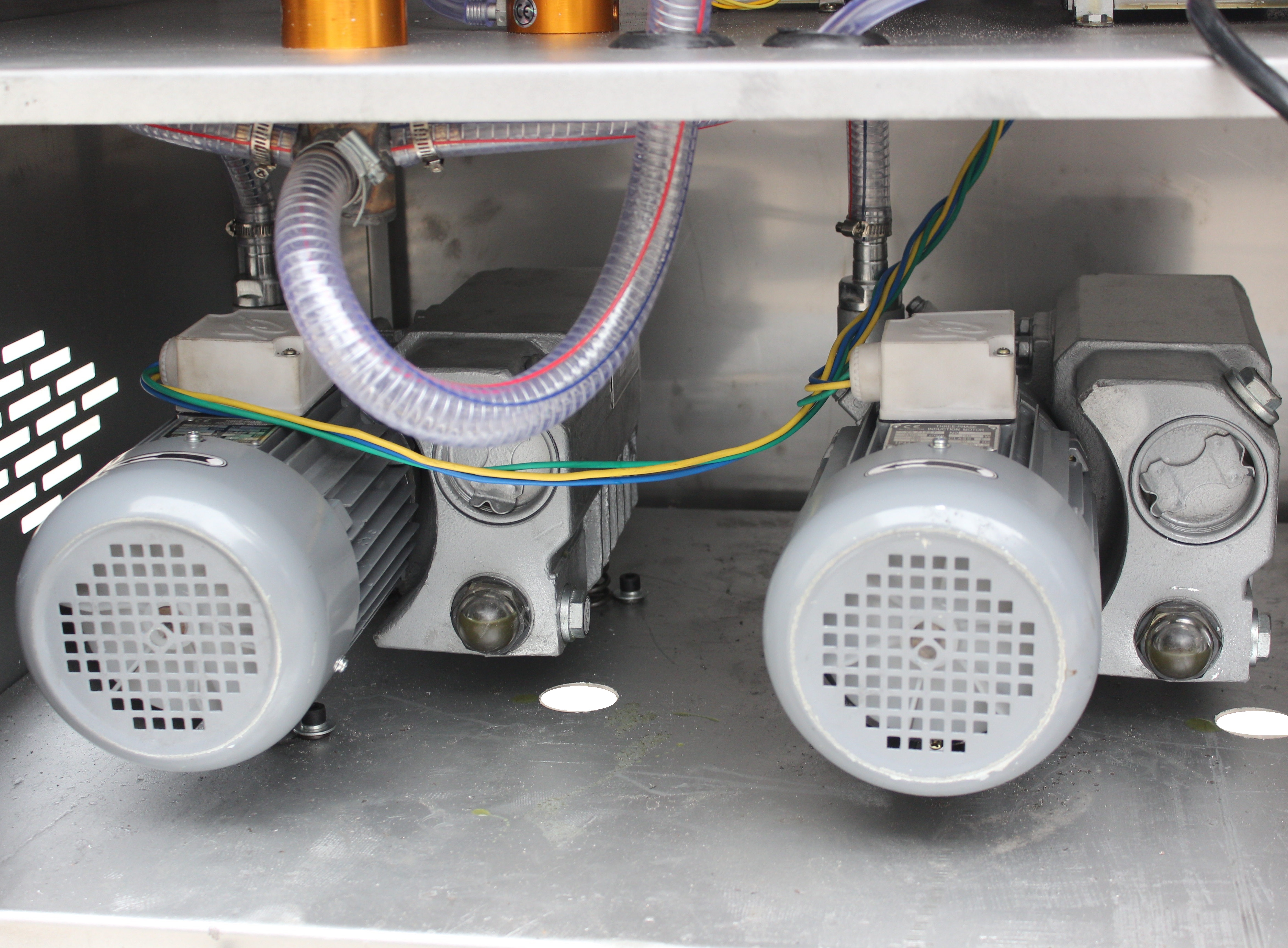 Vacuum Pump