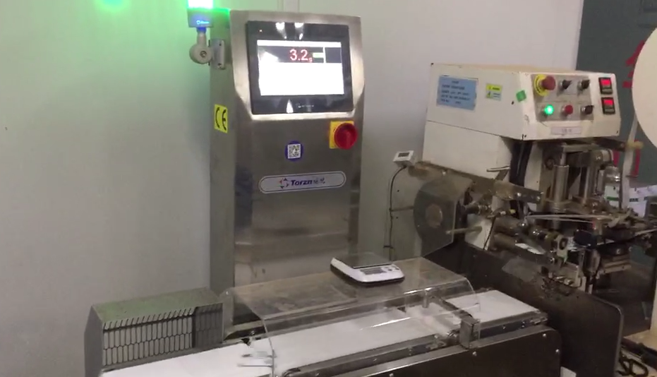 Made In China High Quality Practical Automatic Weighing Machine Checkweigher With Metal Detector