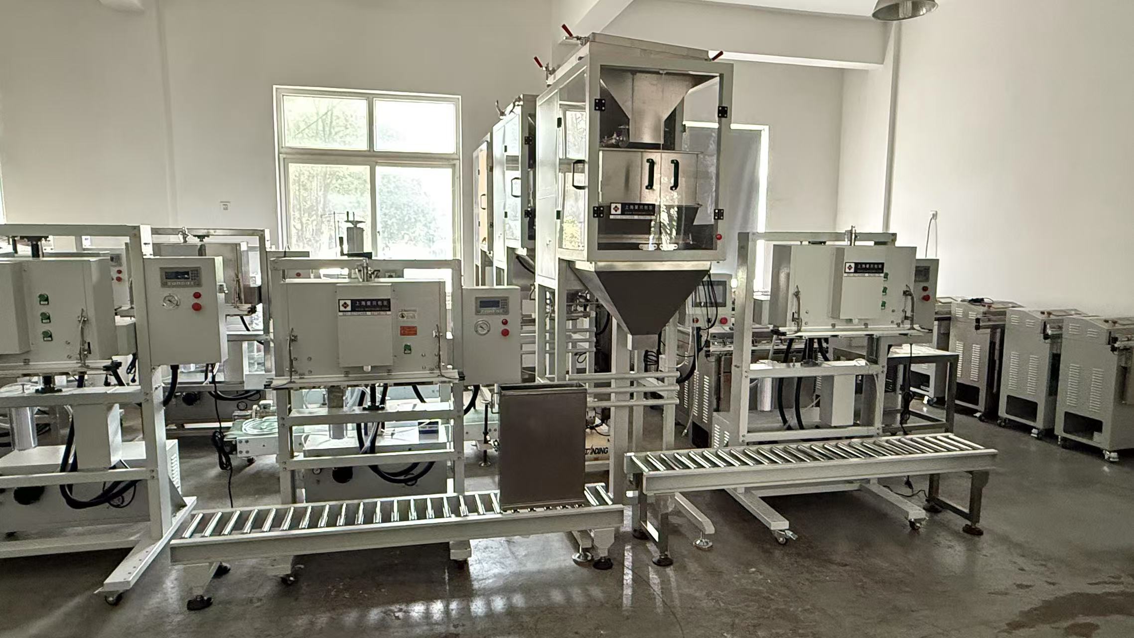 High Quality 20kg 25kg Vacuum Filler and Sealer Vacuum Sealing Packaging Machine Plastic Particles Vacuum Packing Machine