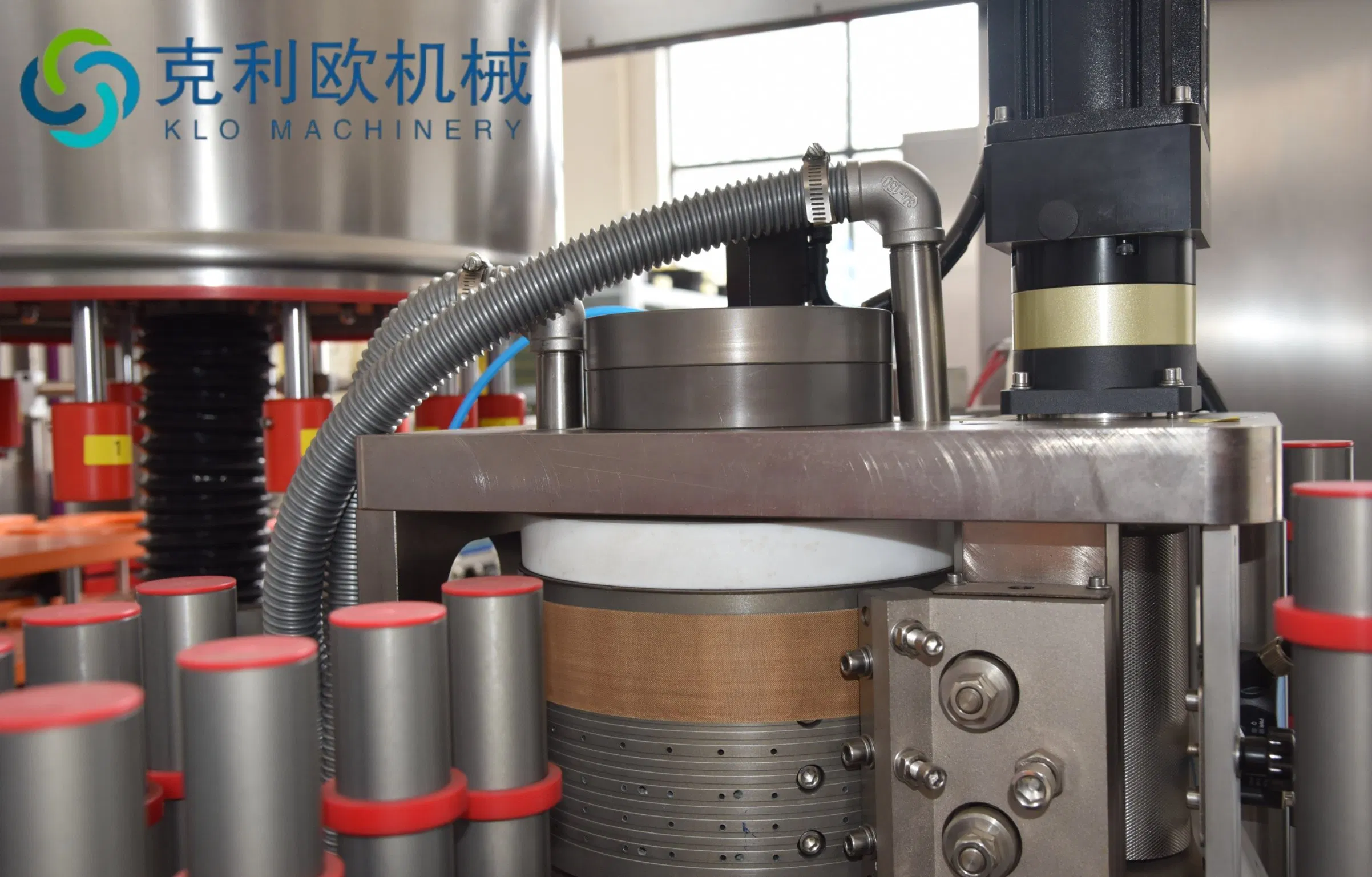 Fully Automatic Rotary OPP Hot Melt Glue Labeling Machine for Round Bottles