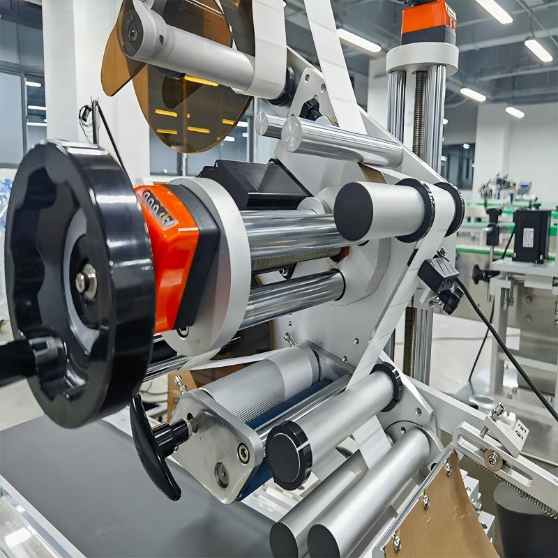 Precision Labeling Machine with High Speed and Chinese Origin