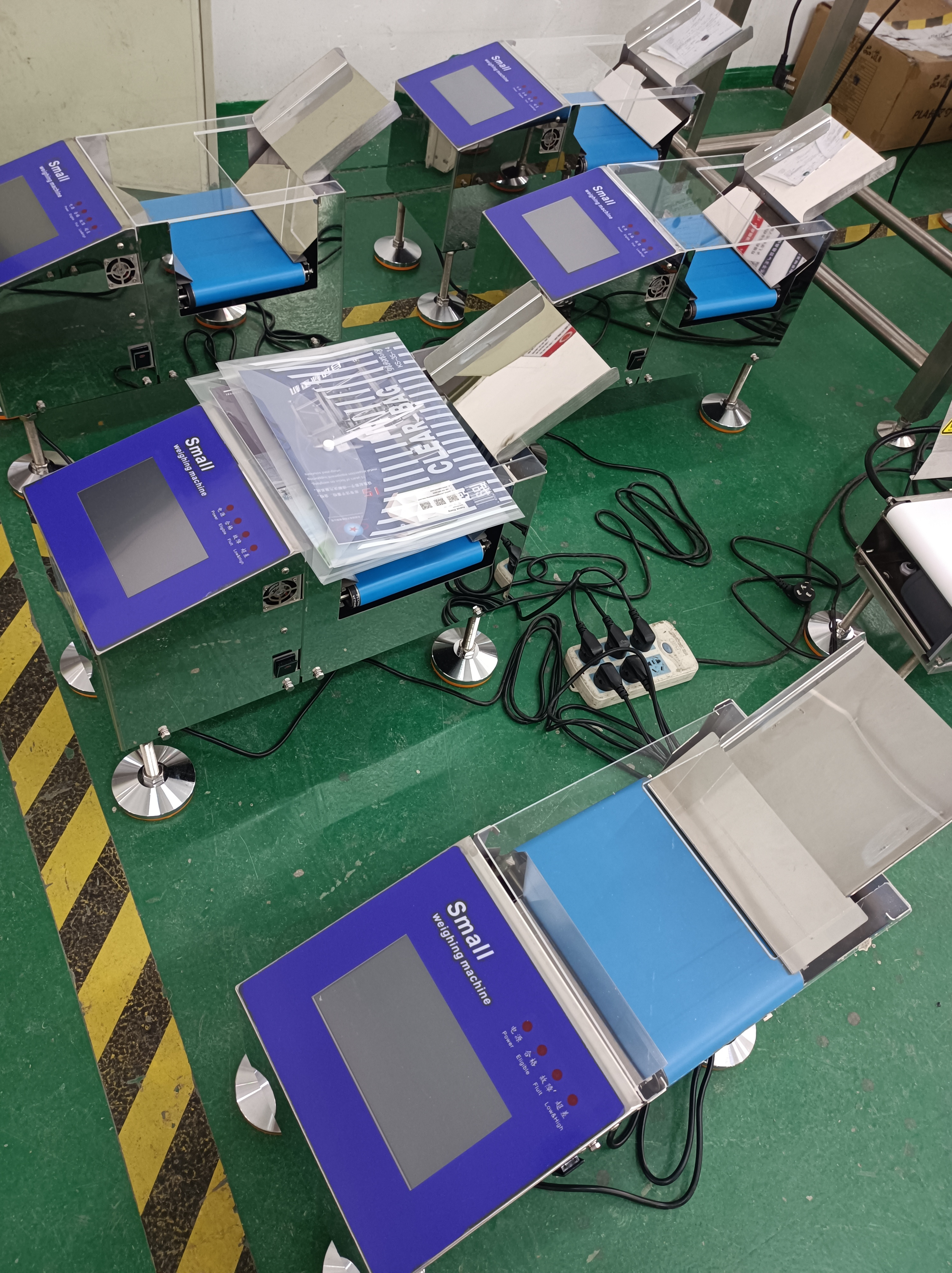 High Accuracy 0.1g Small Mini Checkweigher Check Weigher Weighing Scale For Small Package