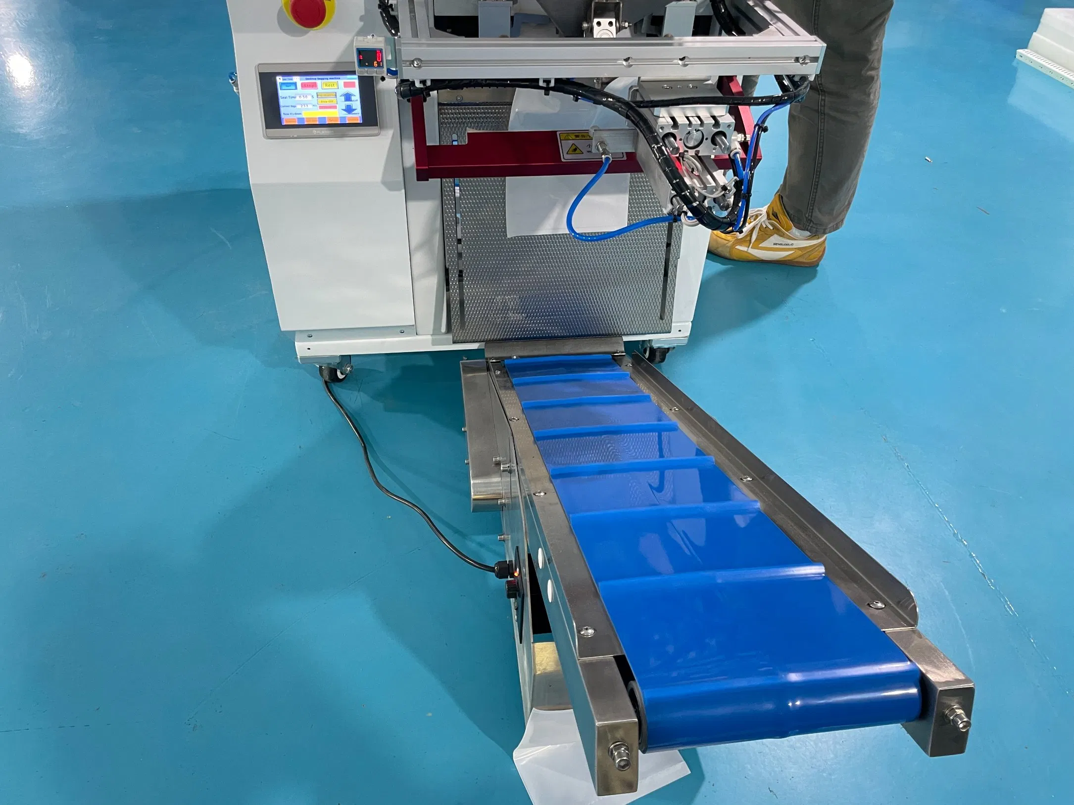 High Precision CCD Counter Intelligent Visual Counting Auto Bagging Machine for Small Screw Fastener Plastic