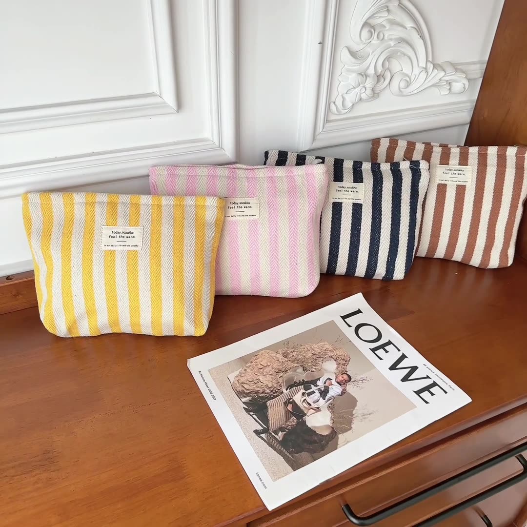 Cosmetic Bag View 6
