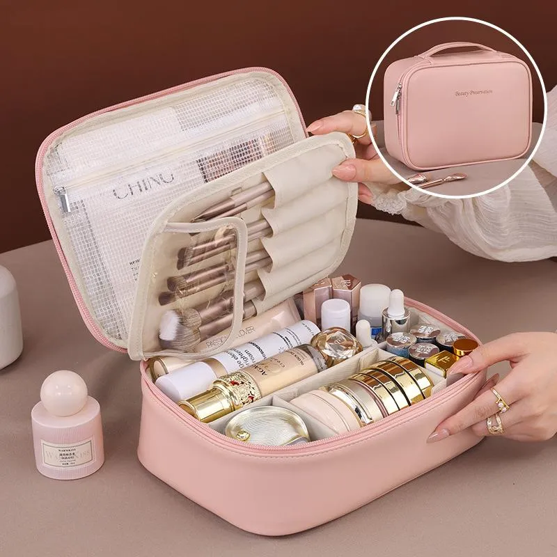 Makeup Bag Detail 2