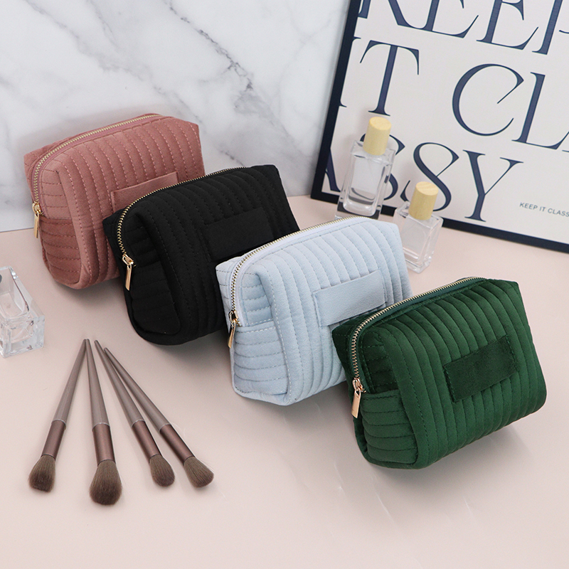 Luxury Velvet Makeup Bag Premium Big Capacity Cosmetic Organizer Metal Zipper Soft Travel Toiletry Promotional Business Gifts