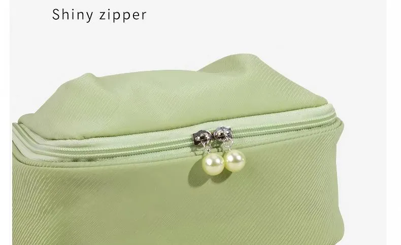 Cosmetic Bag View 4
