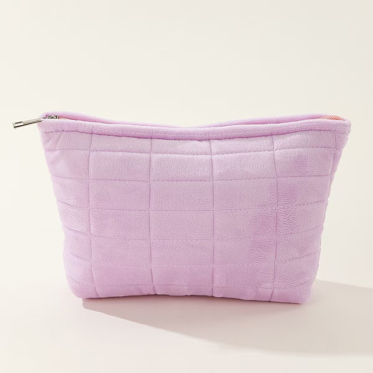 Factory Wholesale Soft Velvet Cute Multi Color Pluffy Cosmetic Pouch Exquisite Makeup Bag For Women Girls