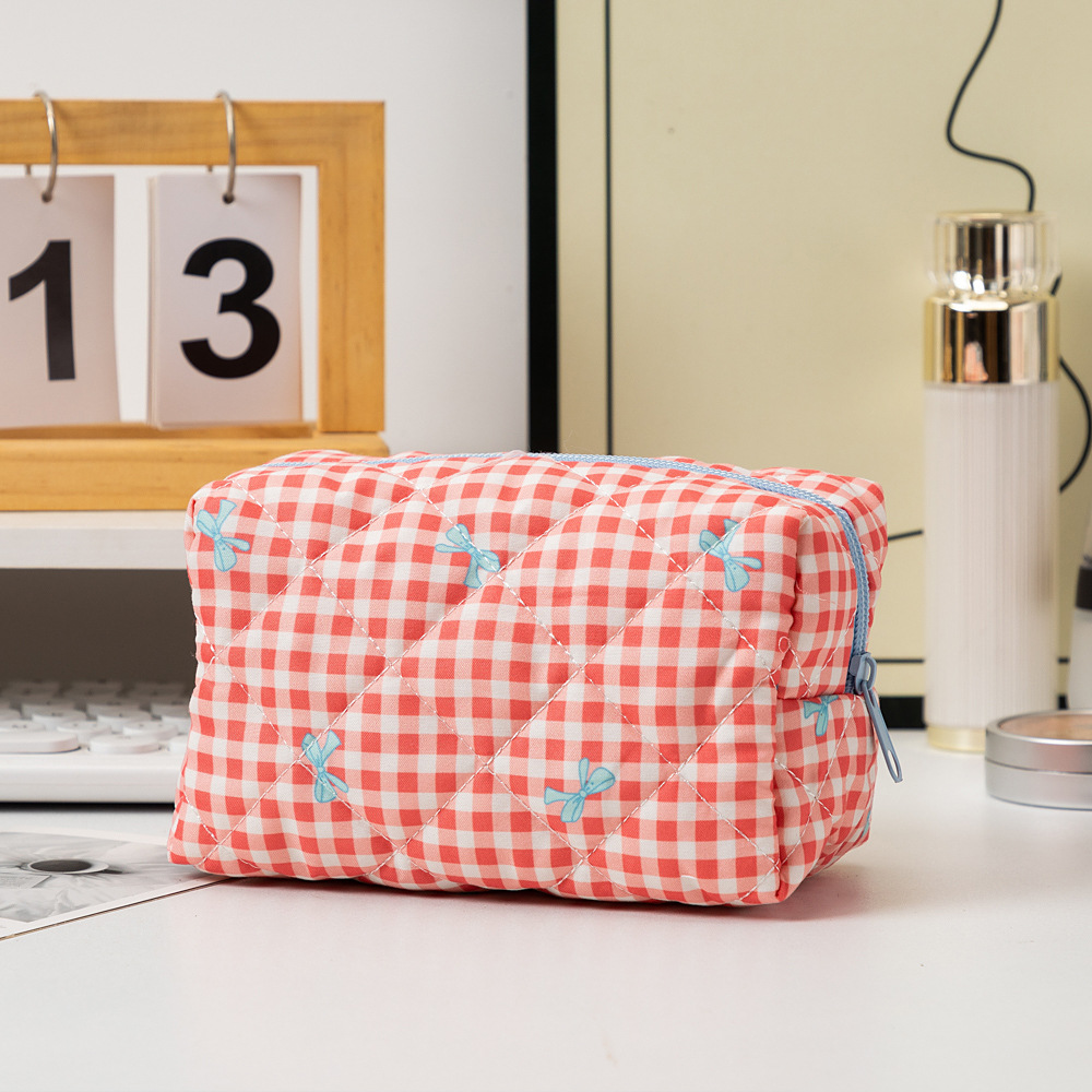 Korean Version Personalized Luxury Pink Bow Cosmetic Bag with Zipper Closure Soft Fashion Style Case for Travel Beauty Makeup