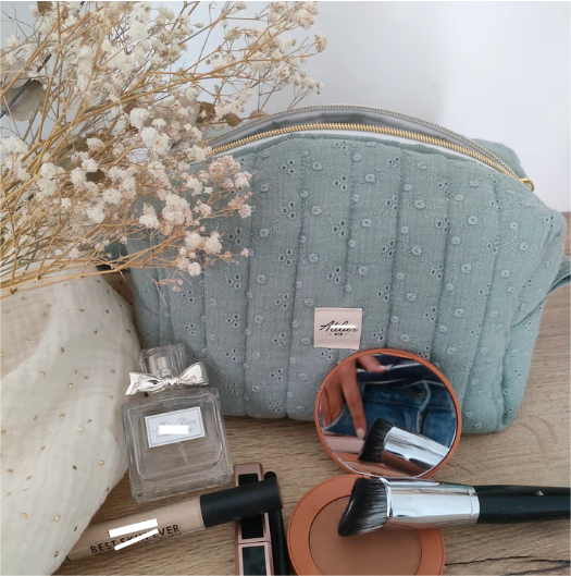 Cosmetic Bag View 6