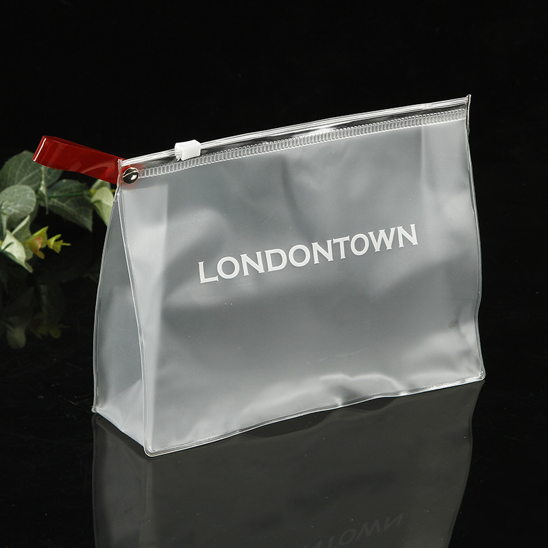 Custom Hot Sell PVC Vinyl Beauty Pouch Frosted Poly Toiletry Women's Cosmetic Travel Wash Bag Clear Makeup Bag With Zipper