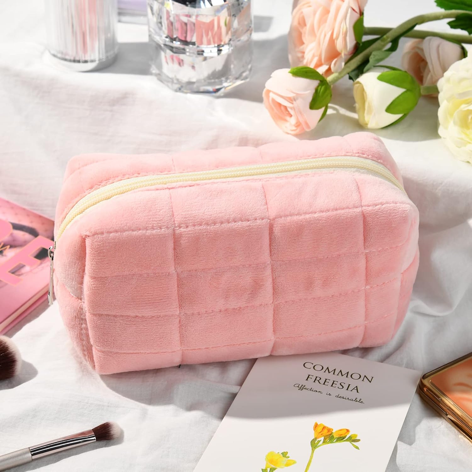 High Quality Cute Makeup Bag For Women Zipper Large Solid Color Cosmetic Large Capacity Bag Travel Toiletry Bag