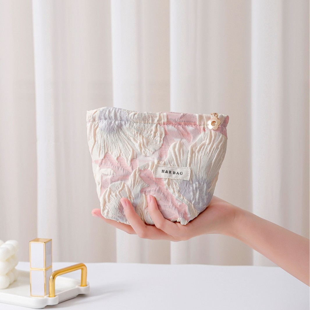 Luxury Makeup Bag Cosmetic Tool Organizer Jacquard Fabric Cosmetic Pouch Makeup Pouch for Women