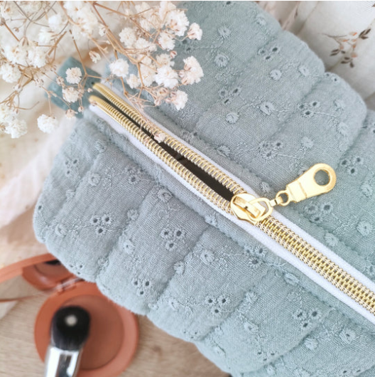 Cosmetic Bag View 7