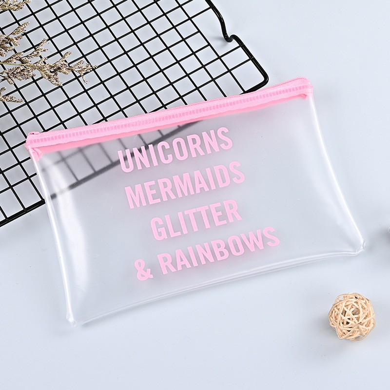 Cosmetic Bag Detail