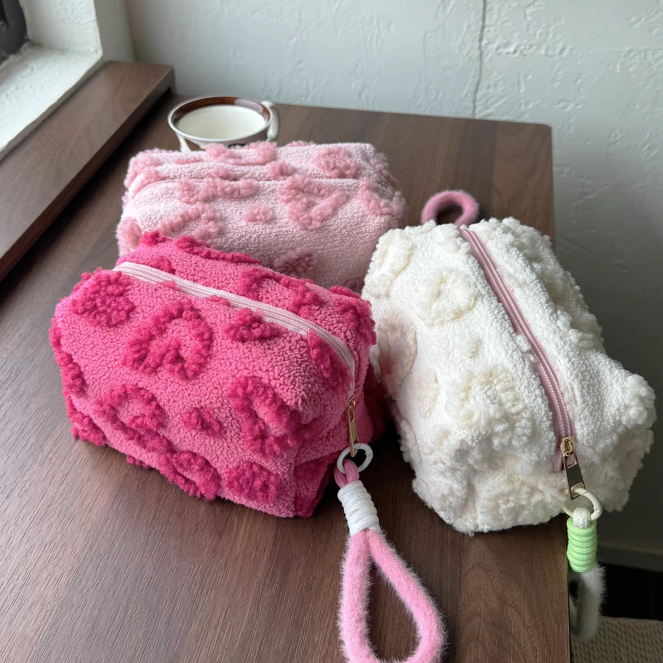 Custom Sweet Candy Plush Love Pillow Cosmetic Bags Cases Professional Zipper Storage Pouch Soft Travel Makeup Bag for Women
