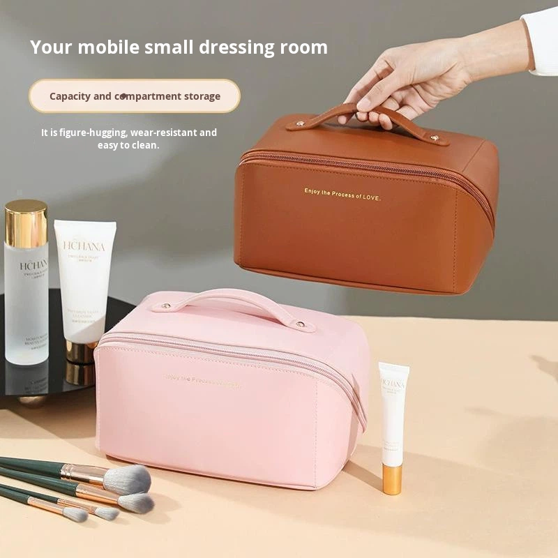 Wholesale Fashion Waterproof Toiletries Travel Custom Logo Large Capacity PU Pillow Leather Makeup Cosmetic Bag Zipper