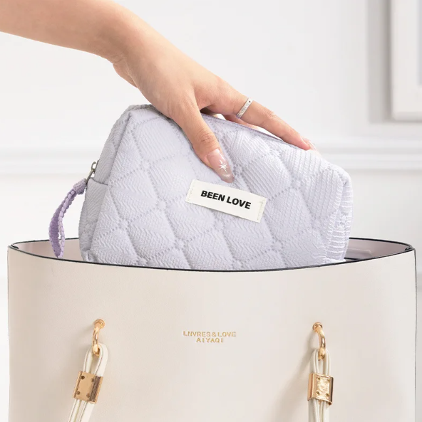 High-Appearing Fashion Women's Portable Eco-Friendly Polyester Zipper Cosmetic Bag Makeup Business Travel Waterproof Octagonal