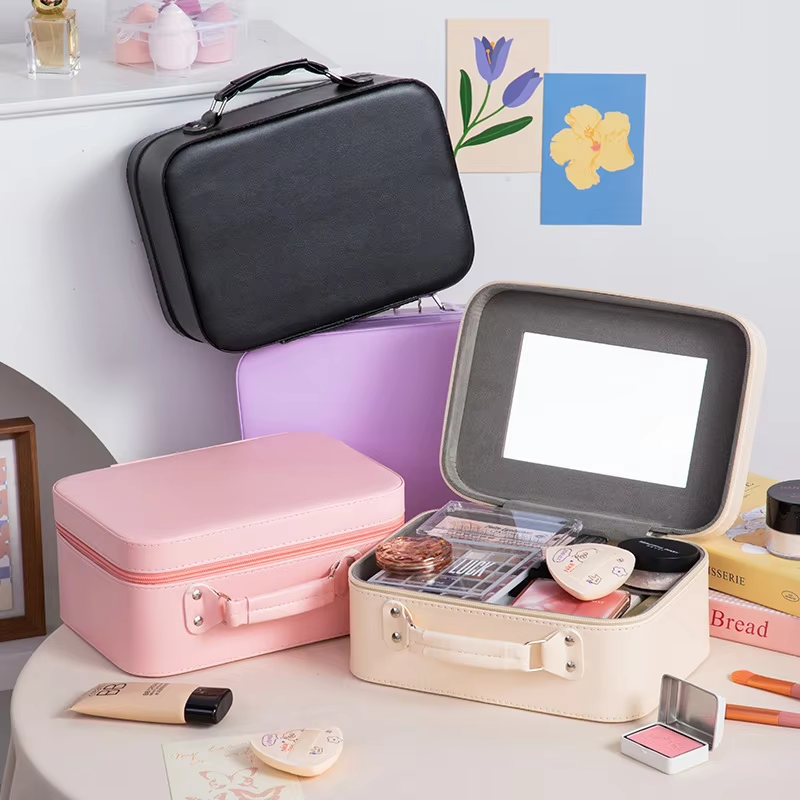 Customized Large-Capacity Portable Makeup Box Simple Elegant and Luxurious PU Makeup Bag with Zipper Closure Fashion Style