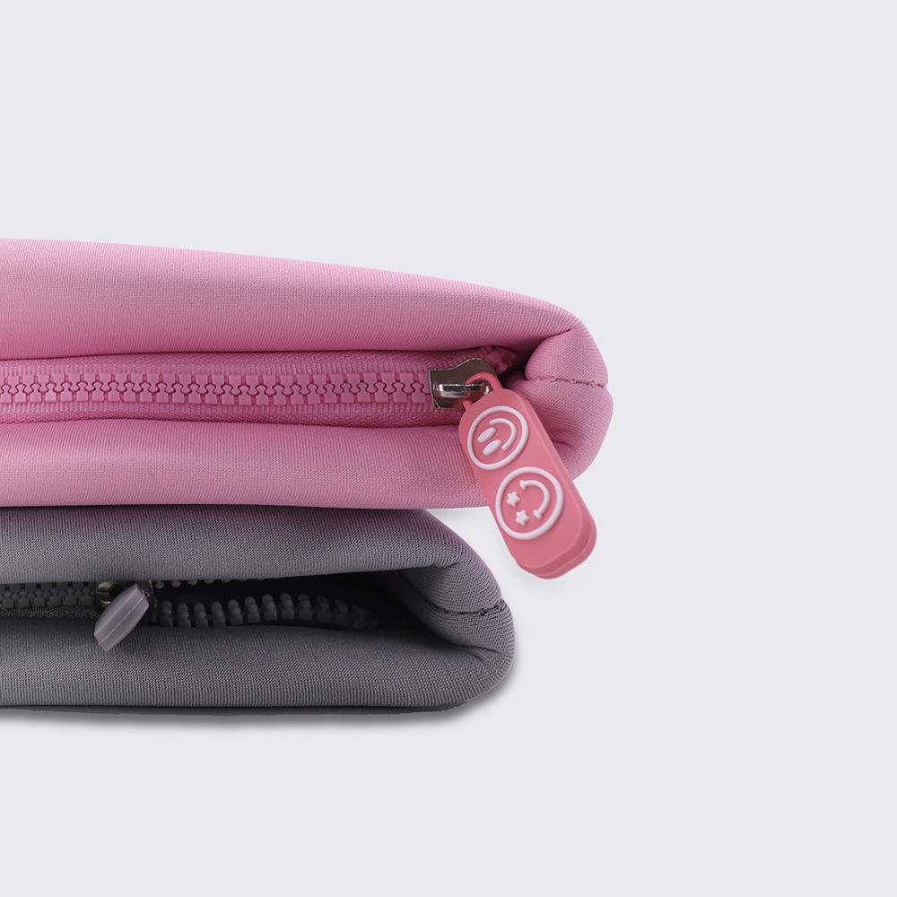 Custom Size Color Design Embossed Logo Neoprene Quilted Zipper Makeup Cosmetic Beauty Toiletry Bubble Pouch Bag For Branded Gift