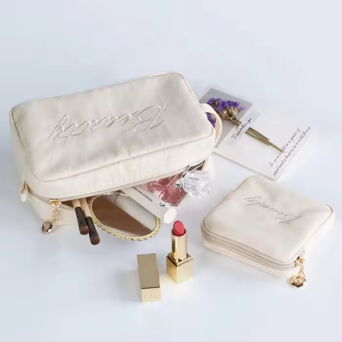Make up Bag Details