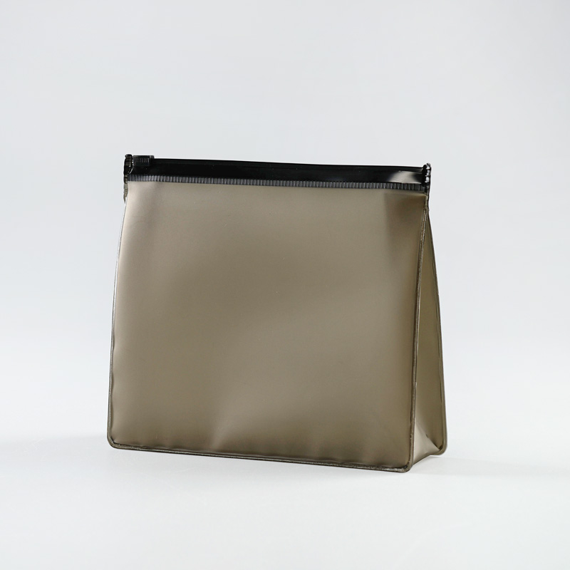 Cosmetic Bag Detail