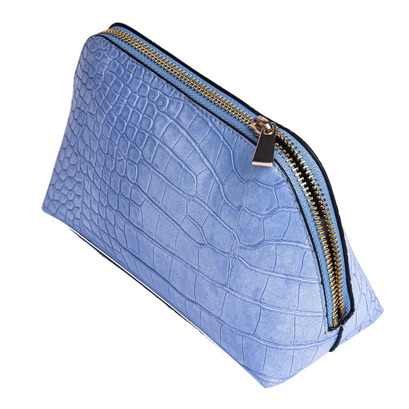 Luxury Vegan Crocodile Pattern PU Cosmetic Bag for Women High Quality Custom Logo Metal Zipper Closure High Capacity Fashion Bag