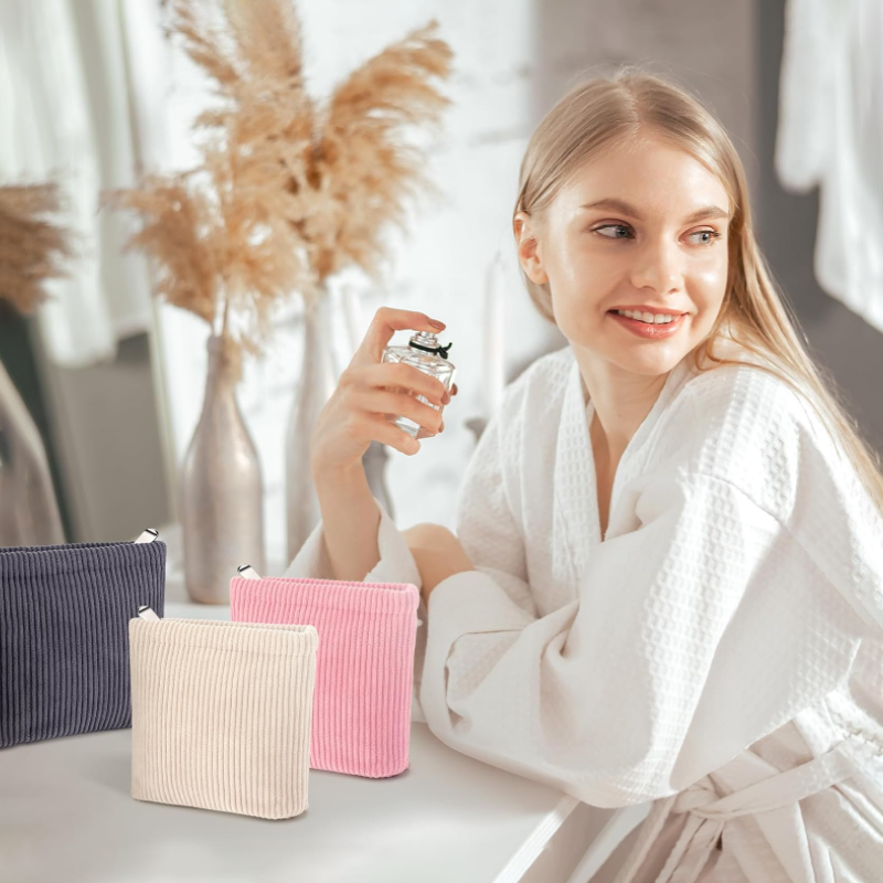 Portable Mini Makeup Bag Corduroy Cosmetic Bag With Zipper Personalized Fashion Square 2*13*13cm Makeup Pouches