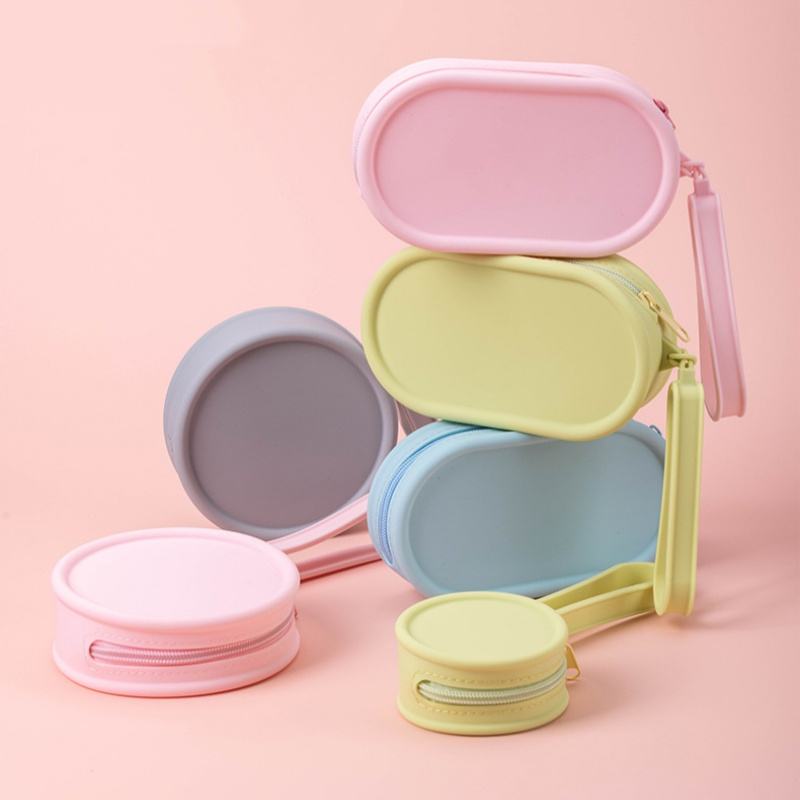 Leakproof Waterproof Travel Friendly Makeup Pouch With Zipper Closure For Cosmetics Toiletries Organizer Silicone Cosmetic Bags
