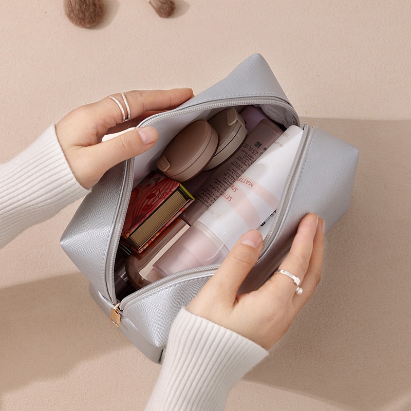 Costom Logo Fashion Custom Pu Leather Makeup Organizer Box Portable Travel Waterproof Toiletry Bag For Women Cosmetic Skincare