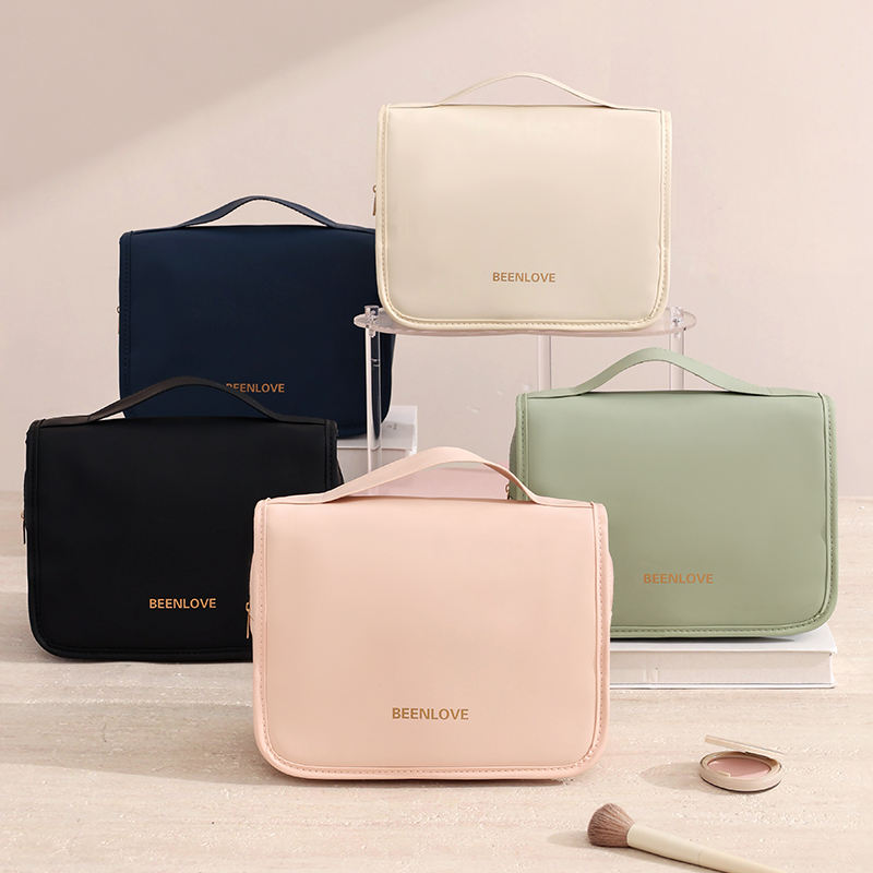 Travel Hanging Organizer Makeup Bag Zipper Closure Fashionable Beauty Custom Logo Eco-Friendly Waterproof Toiletry Cosmetic Bag