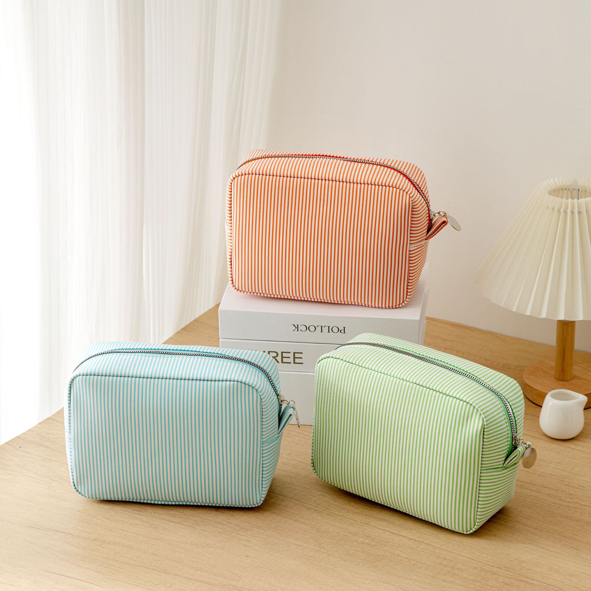 Custom Corduroy Travel Makeup Bag Portable Zipper Large Capacity Organizer Pouch Customized Embroidered Cosmetic Bag For Women