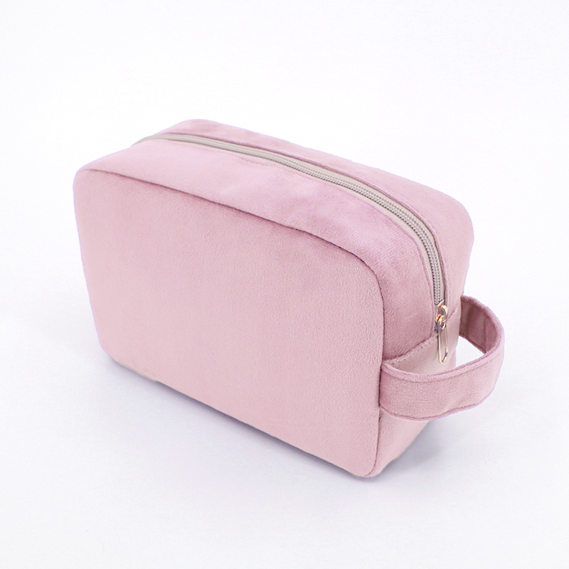 BSCI Certified Large Capacity Velvet Cosmetic Bag Sturdy Handle Travel Makeup Organizer Custom Color logo Private Label