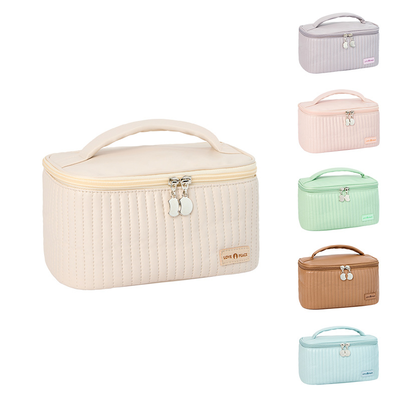 New Fashion PU Leather Open Large Capacity Travel Waterproof Makeup Organizer Bag Portable Lipstick for Storage Convenient