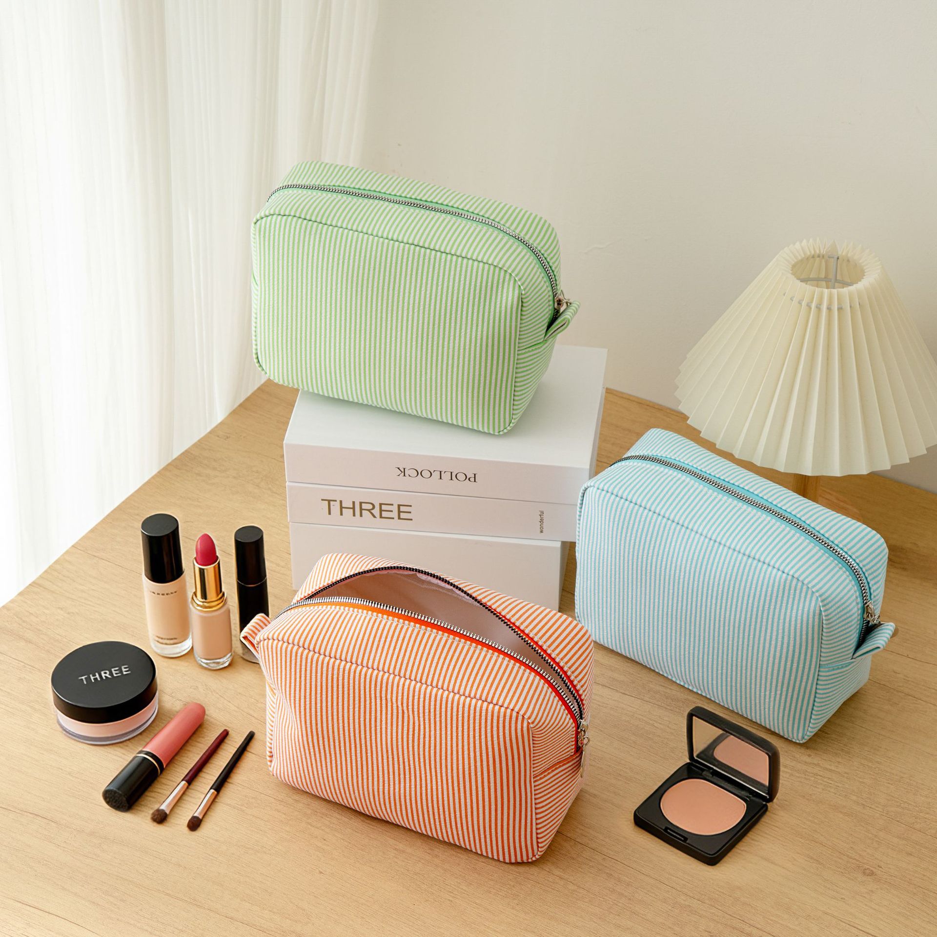 Custom Corduroy Travel Makeup Bag Portable Zipper Large Capacity Organizer Pouch Customized Embroidered Cosmetic Bag For Women