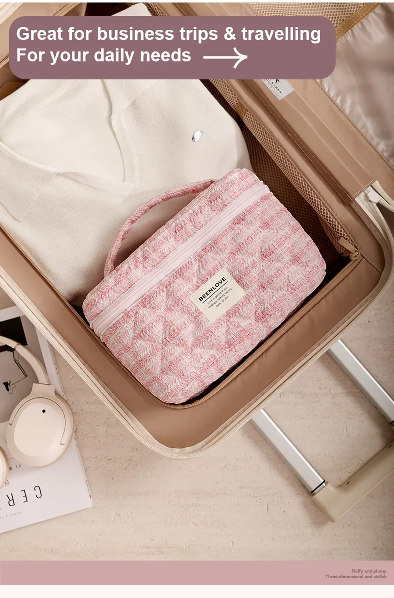 Quilted Cotton Cosmetic Bag Handle Organic Cotton Makeup Pouch Multi-Function Vanity Case Featuring Thread Pattern PU