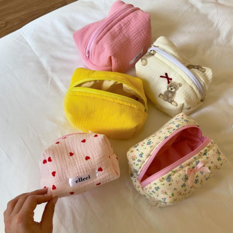 Custom logo Fashion Luxury Large Capacity Recycled Cotton Makeup Lightweight Soft Waterproof Portable Makeup Cosmetic Bag