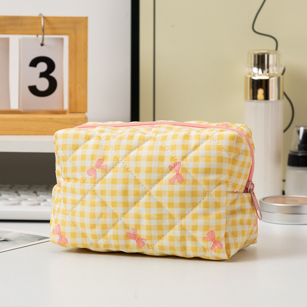 Korean Version Personalized Luxury Pink Bow Cosmetic Bag with Zipper Closure Soft Fashion Style Case for Travel Beauty Makeup
