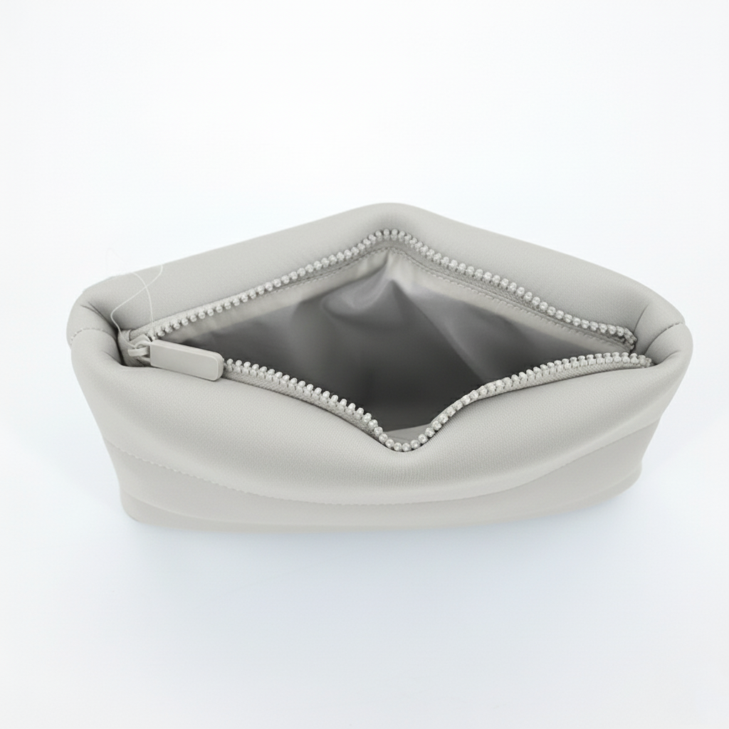 Customer Logo Quilted Puffy Fashion Zipper Neoprene Candy Soft Handle Cosmetic Makeup Organizer Bag Bubble Pouch Beauty Skincare