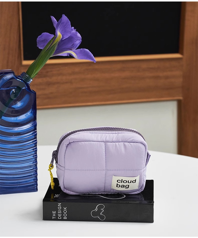 Professional Makeup Bag Supplier Tycoon White Black Cosmetic Storage Pouch Waterproof Toiletry Organizer Bag for Travel