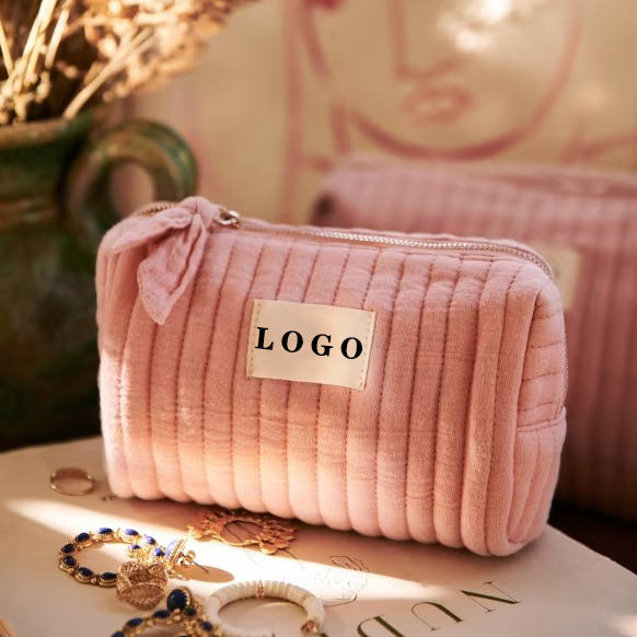 Custom Logo Women's Fashion Cute Small Beauty Travel Soft Organic Cotton Makeup Pouch Quilted Velvet Cosmetic Bag Zipper Large