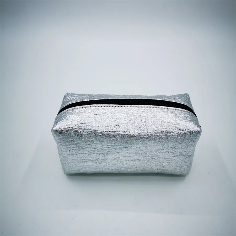 Vegan Vanity Bag Detail 1